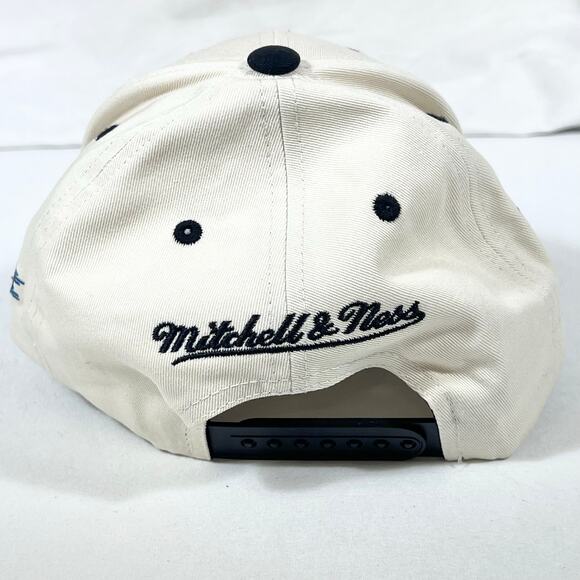 Mitchell & Ness 1998 NBA Finals Chicago Bulls vs Utah Jazz Snapback Hat New - Picture 6 of 12